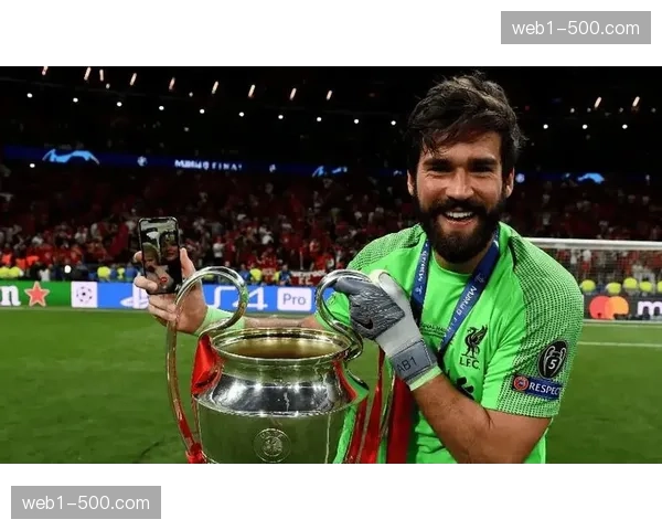 利物浦门将阿利松伤缺影响深远 马马尔达什维利大赛经验存疑 利物浦门将阿利松伤缺影响深远 马马尔达什维利大赛经验存疑